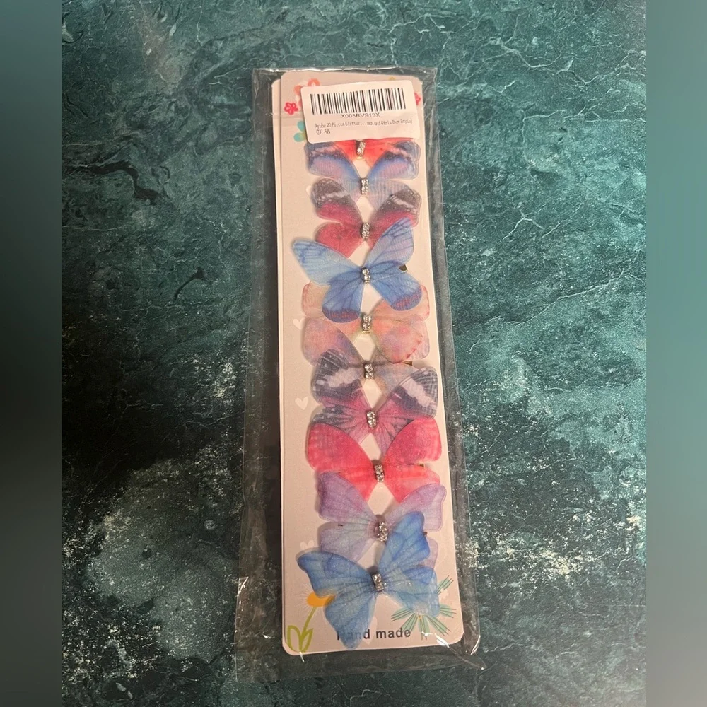 Butterfly hair clips